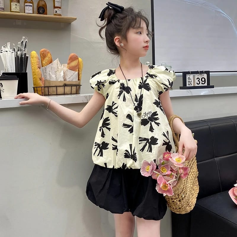 Casual T-shirt+Solid Shorts